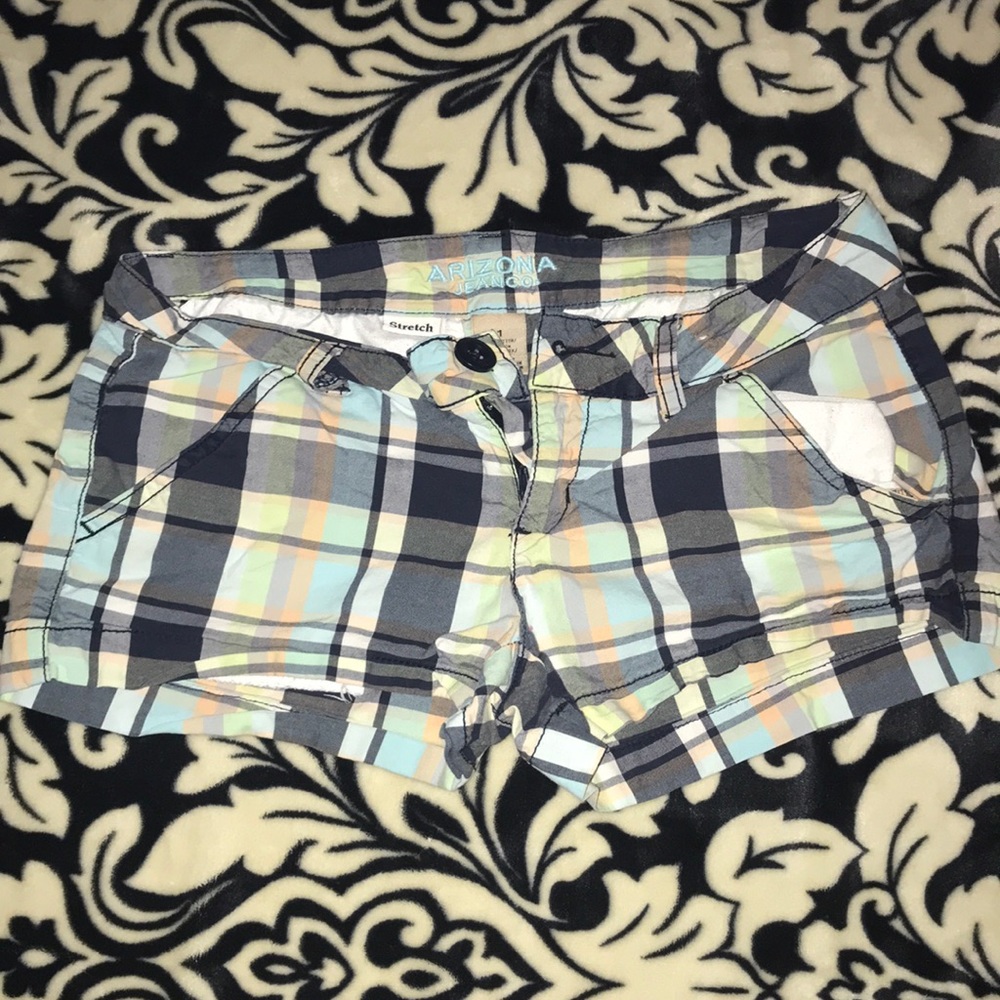 Arizona Navy Blue Plaid Shorts ☀️